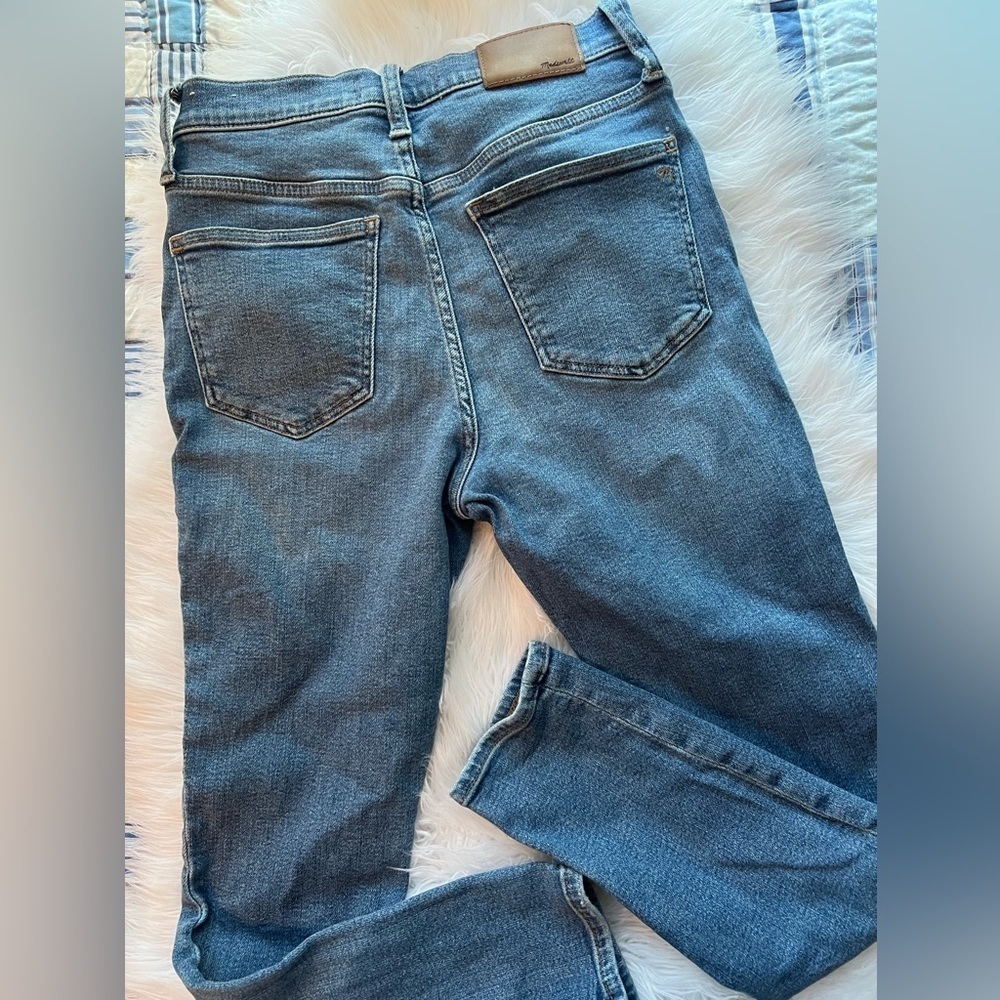 Madewell 9” Mid-Rise Skinny Crop Button Fly Jeans 26